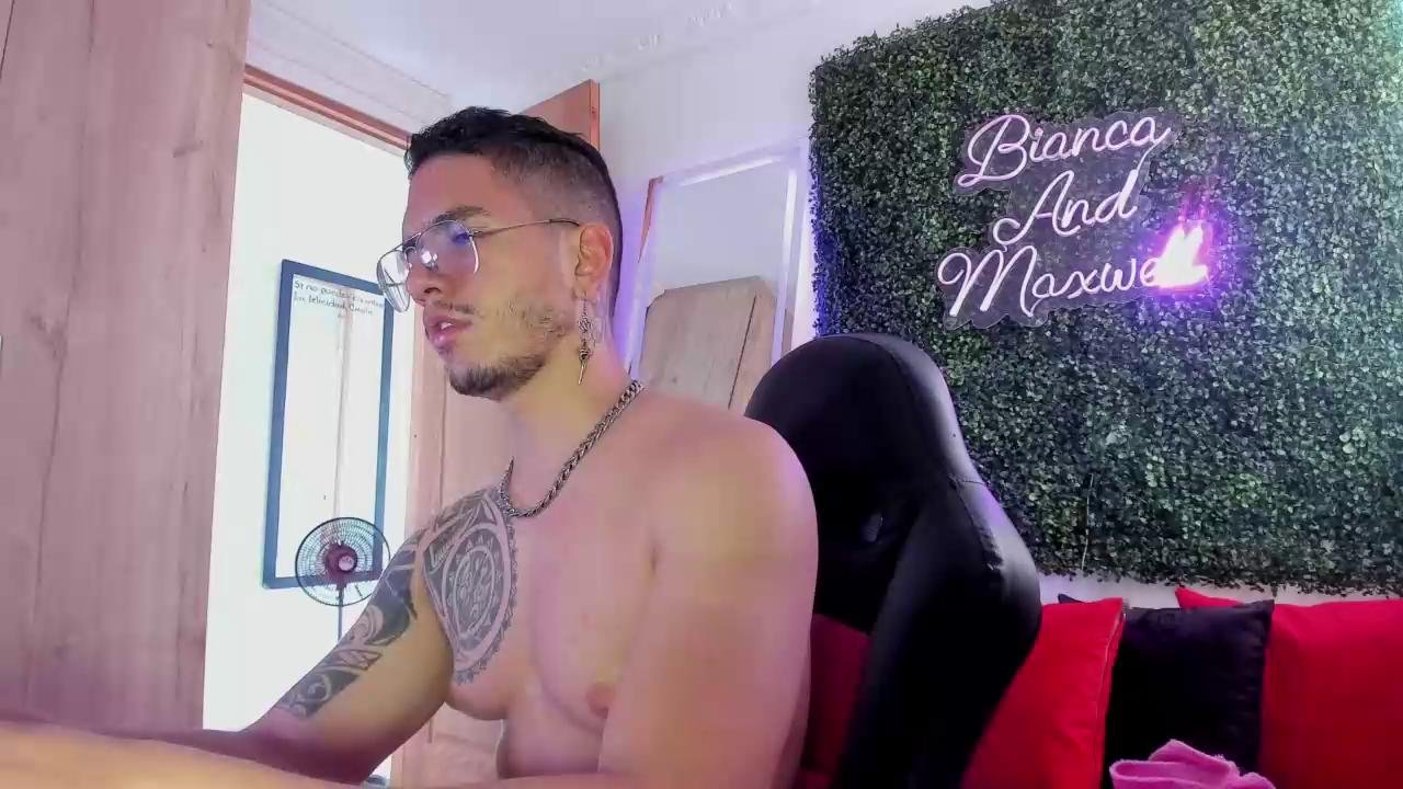 Bianca_and_maxwellChaturbate Porn Cam 2024-01-27