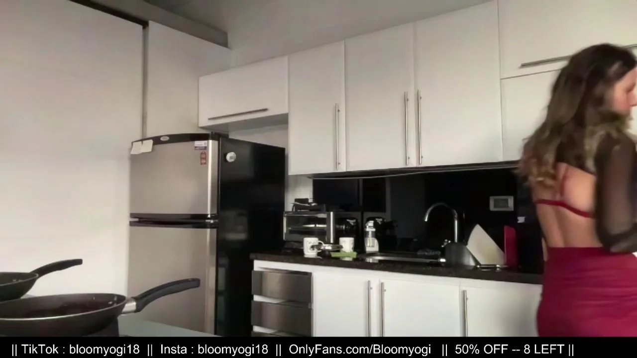 BloomyogiChaturbate Porn Cam 2024-02-15