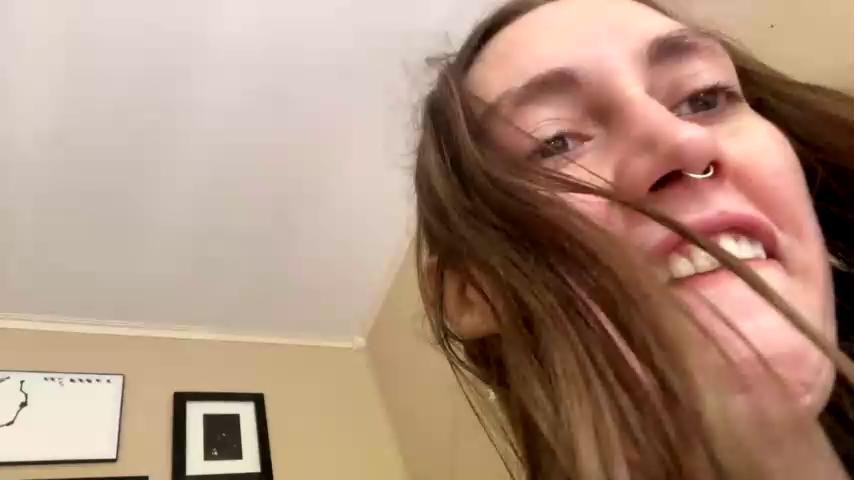Clover_tullyChaturbate Porn Cam 2023-10-18