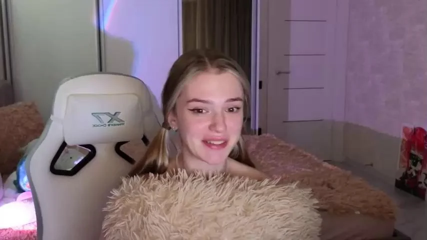 CyberslimeChaturbate Porn Cam 2023-10-27