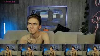 David_bellaChaturbate Porn Cam 2023-11-28