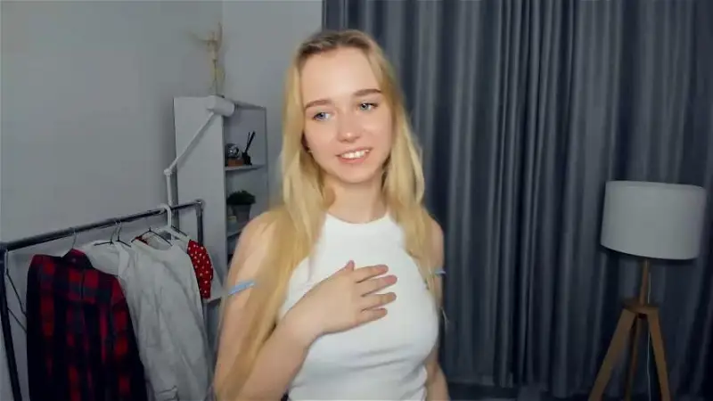 Fresh_cherriesChaturbate Porn Cam 2023-09-18