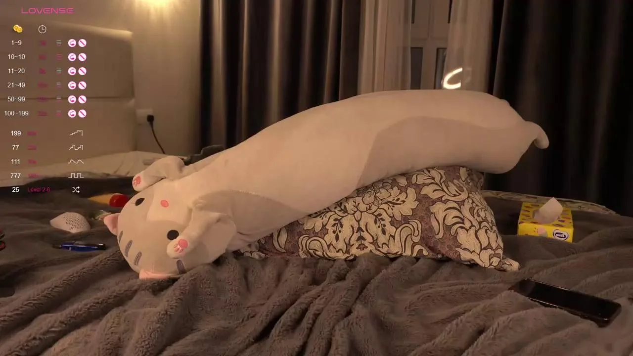 Golden_alineeChaturbate Porn Cam 2024-02-13