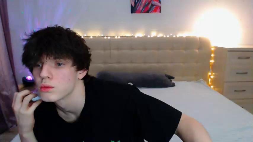High_of_guysChaturbate Porn Cam 2023-11-24