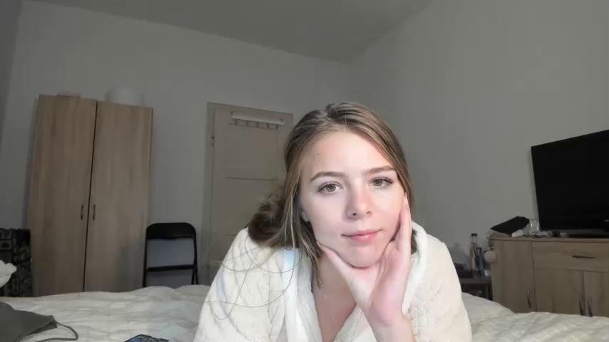 Inocent_hot_studentChaturbate Porn Cam 2023-09-21