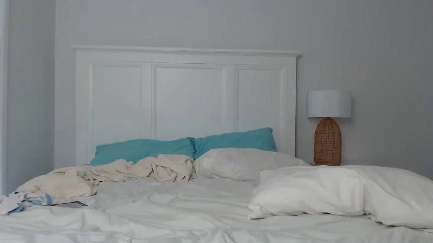 ItschanelxxChaturbate Porn Cam 2023-11-22