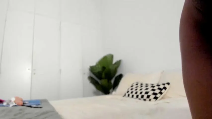 Kaligray10Chaturbate Porn Cam 2023-11-21