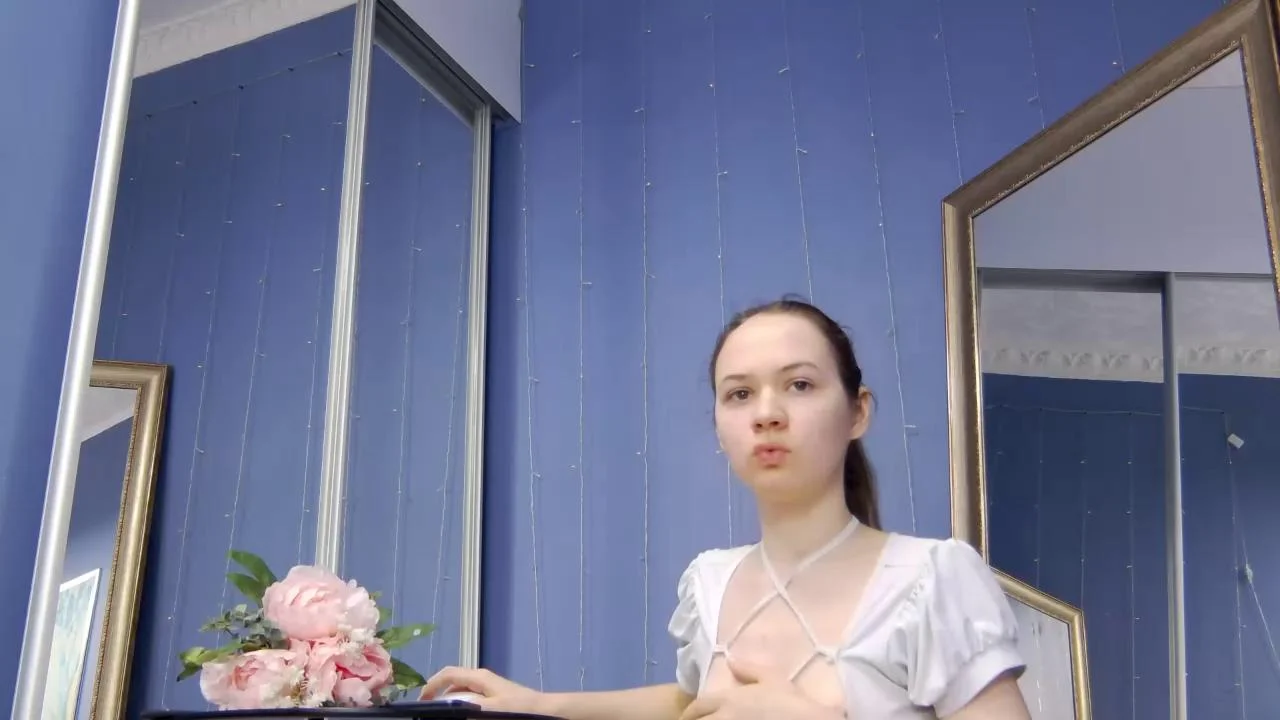 Kriskras__Chaturbate Porn Cam 2023-12-28