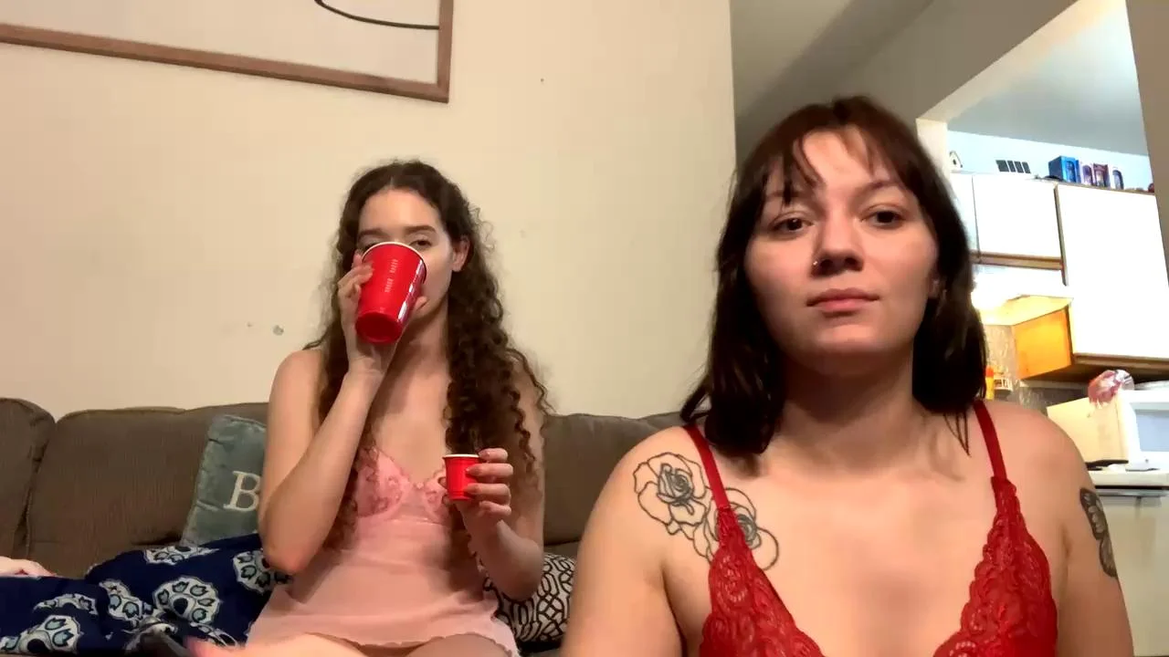 Kylieexoxoxo2432Chaturbate Porn Cam 2024-01-12