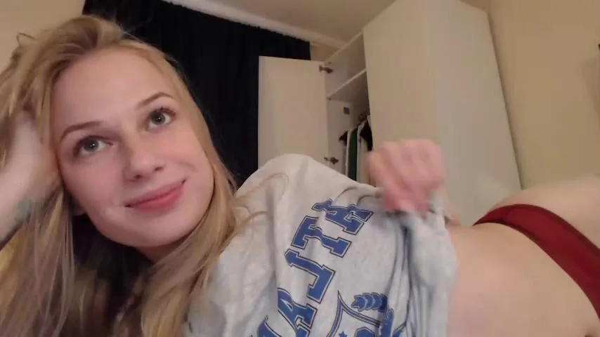 Magic_couple13Chaturbate Porn Cam 2023-10-17