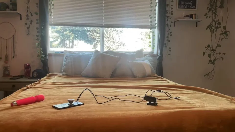 QueenpeachzChaturbate Porn Cam 2024-02-11
