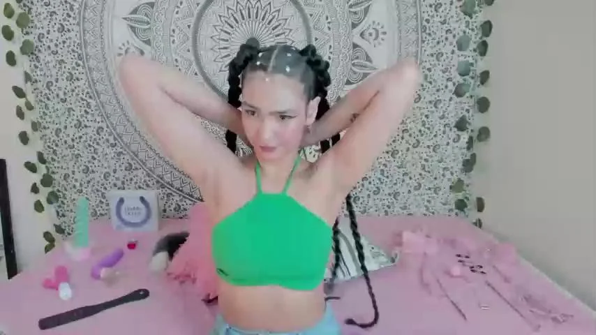 ShurttylegranChaturbate Porn Cam 2023-10-14