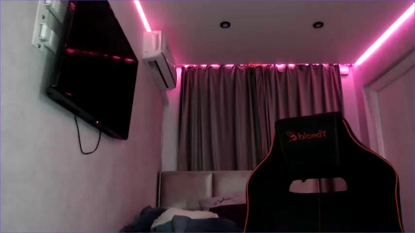 TripleprincesChaturbate Porn Cam 2023-10-13