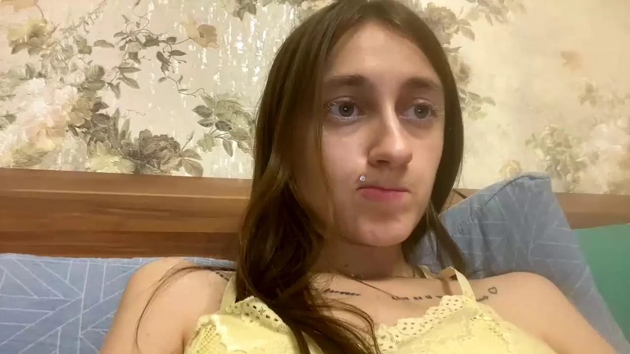Viktoria9898Chaturbate Porn Cam 2024-01-10