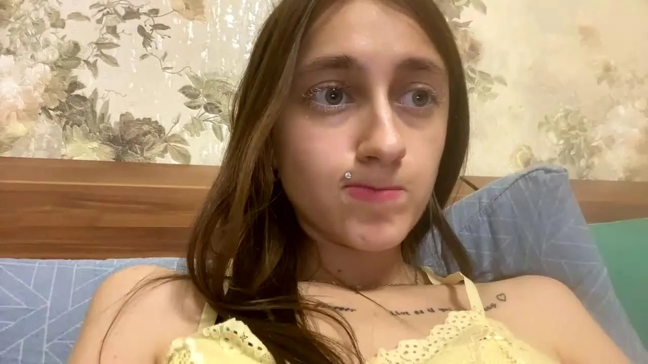 Viktoria9898Chaturbate Porn Cam 2024-01-10