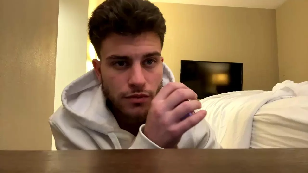 WentbrokeonstrippersChaturbate Porn Cam 2024-01-15