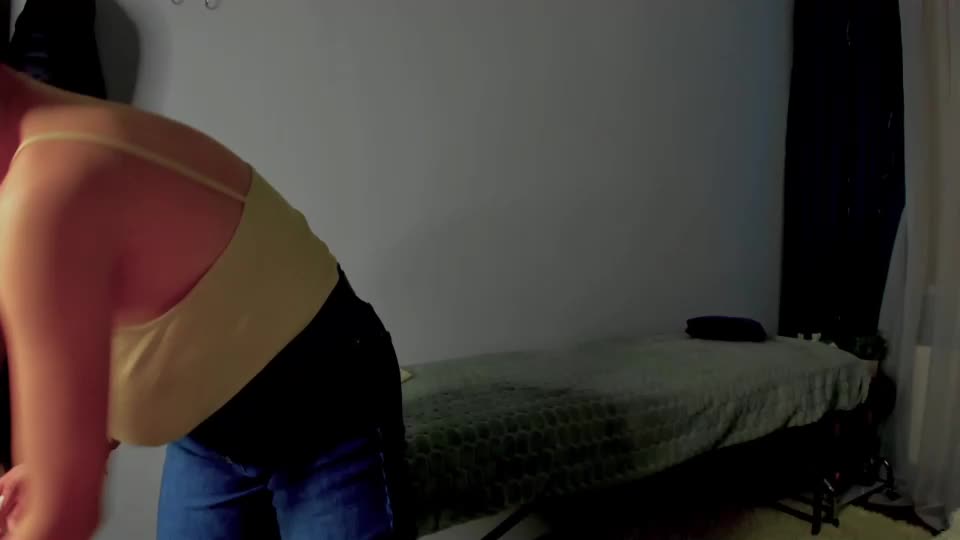 _ariaa_Chaturbate Porn Cam 2023-10-09