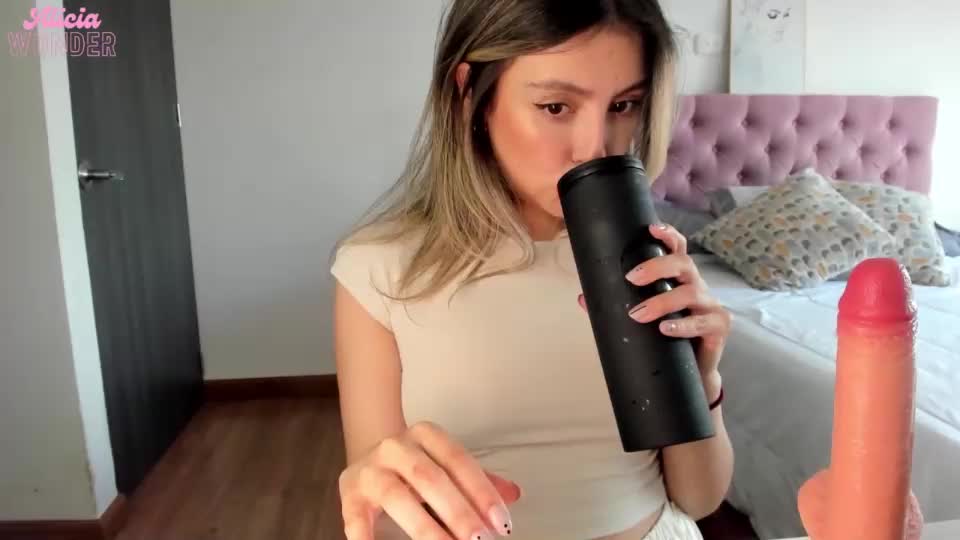 Aliciawonder_Chaturbate Porn Cam 2023-05-02