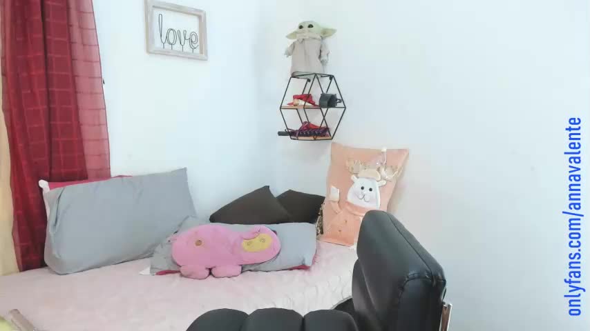 Annavalente_Chaturbate Porn Cam 2023-04-24
