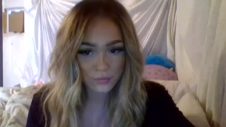 Ari_02Chaturbate Porn Cam 2023-07-21
