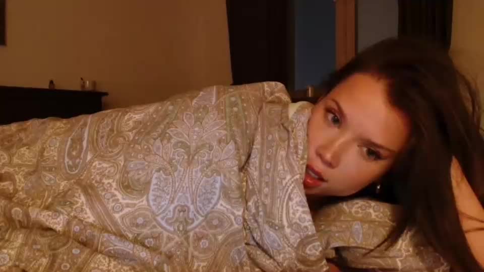 Bitter_moonChaturbate Porn Cam 2023-10-21