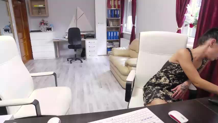 Cute00kiaraChaturbate Porn Cam 2023-10-15