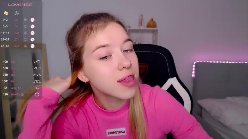 Cute_beautyChaturbate Porn Cam 2023-11-22