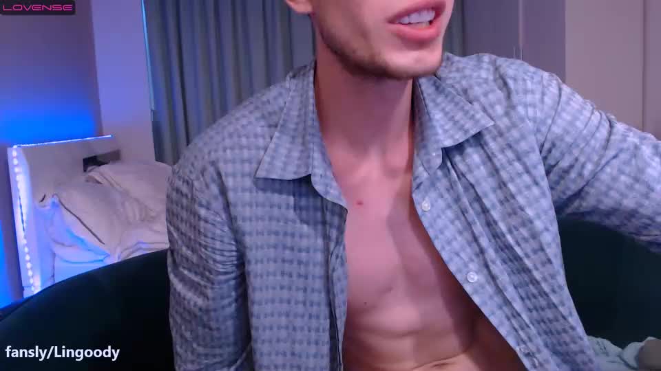 Doubly_hornyChaturbate Porn Cam 2022-12-04