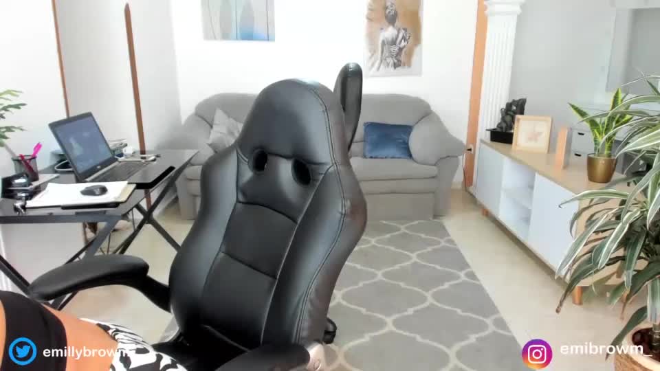 EmillybrowmChaturbate Porn Cam 2023-09-21