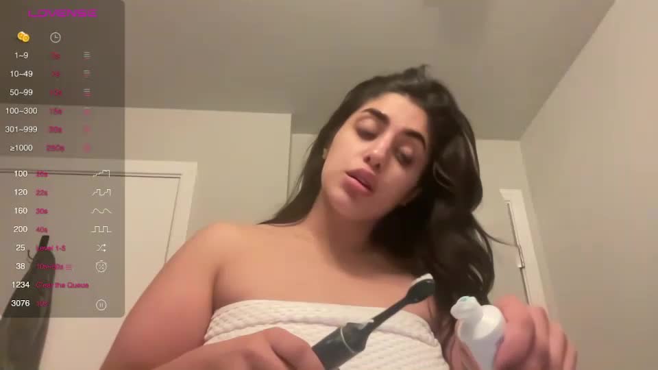 ForeignandthickChaturbate Porn Cam 2023-10-31