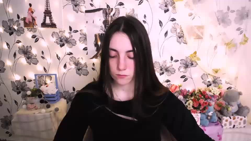 Funny_frecklesChaturbate Porn Cam 2023-05-06