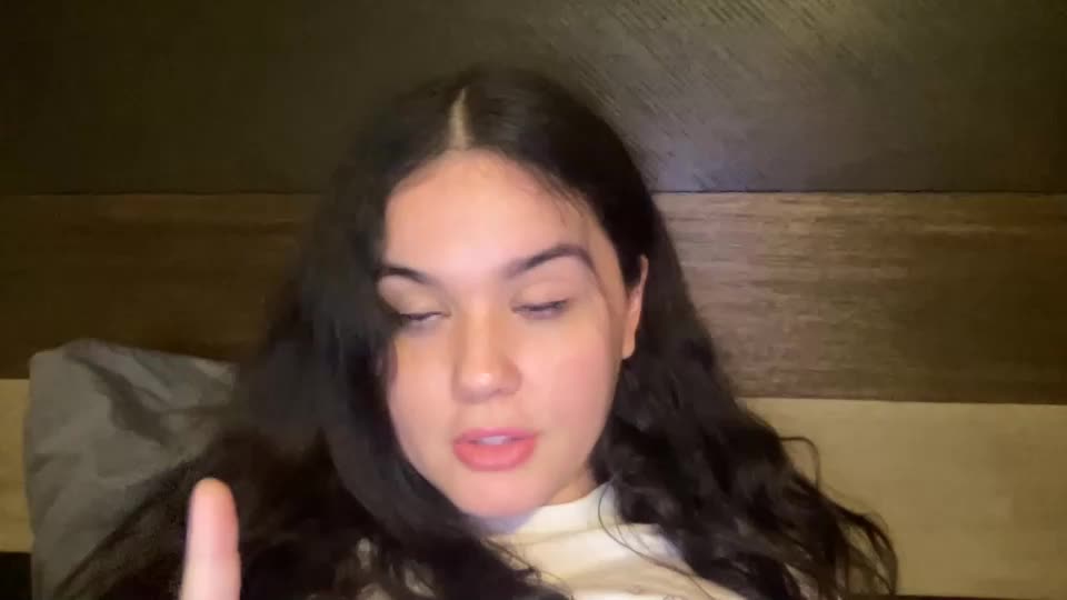 Gia_is_hornyChaturbate Porn Cam 2023-05-31
