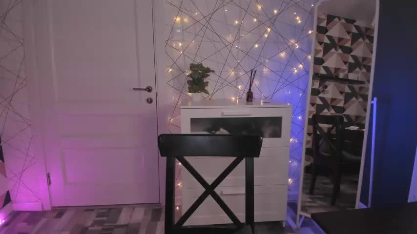 Lil_molly__Chaturbate Porn Cam 2023-10-13