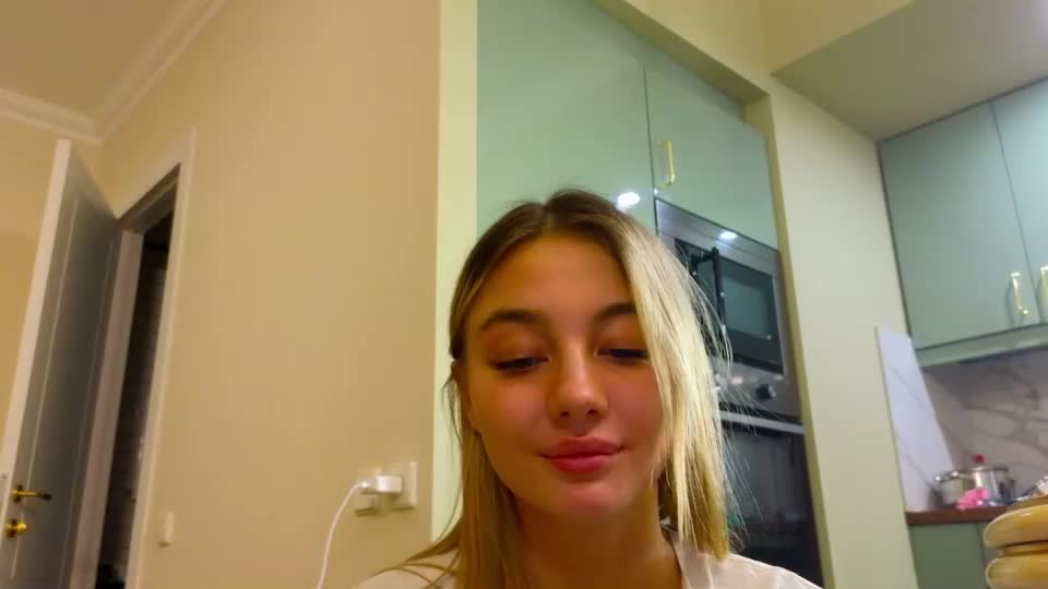 Lilly_mattssonChaturbate Porn Cam 2023-09-22
