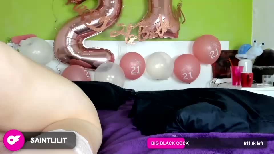 Lily_holyChaturbate Porn Cam 2023-10-15