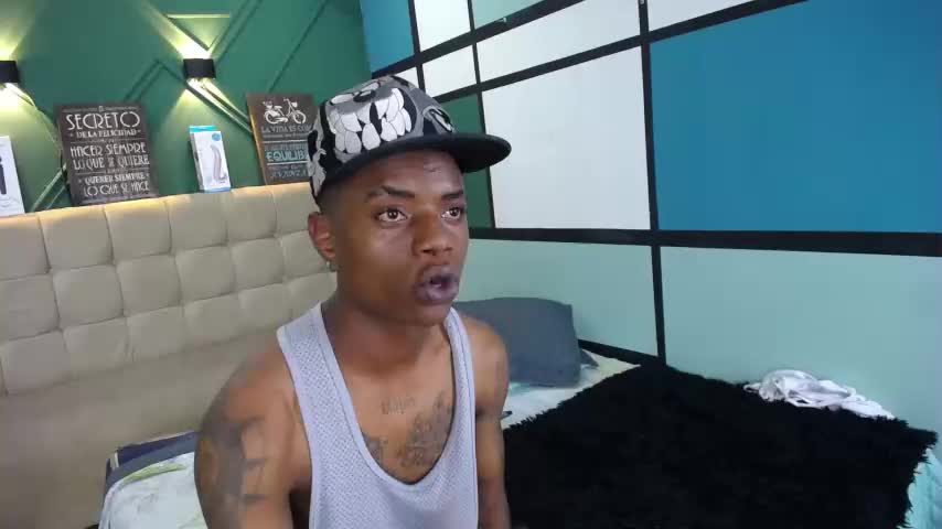 Melissa_mills_Chaturbate Porn Cam 2023-10-31