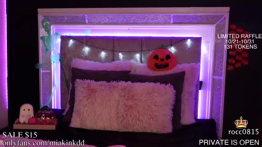 MiakinkddChaturbate Porn Cam 2023-10-20