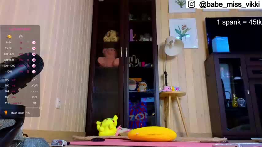 Misss_vikiChaturbate Porn Cam 2023-10-12