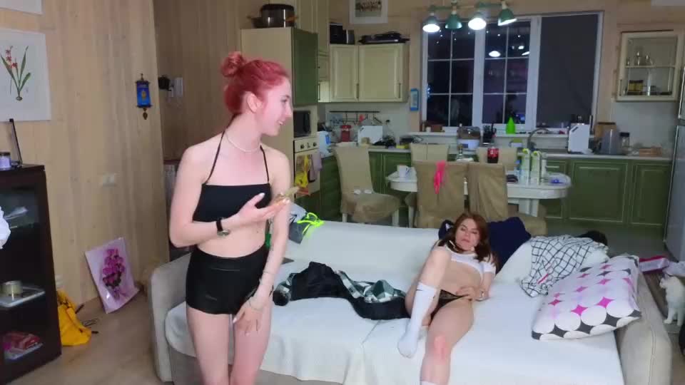 Misss_vikiChaturbate Porn Cam 2023-06-13