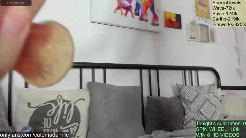 PetitegonwildChaturbate Porn Cam 2023-10-12