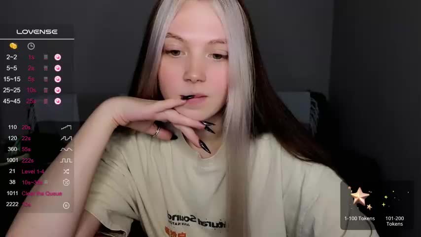 Small_blondeeChaturbate Porn Cam 2023-10-24