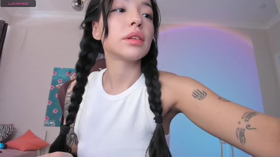 UhhottieChaturbate Porn Cam 2023-08-31
