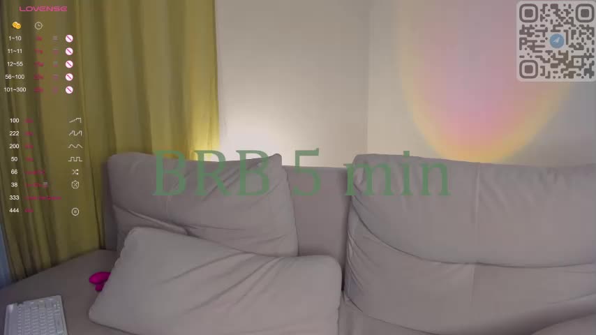 WellicarenChaturbate Porn Cam 2023-10-05