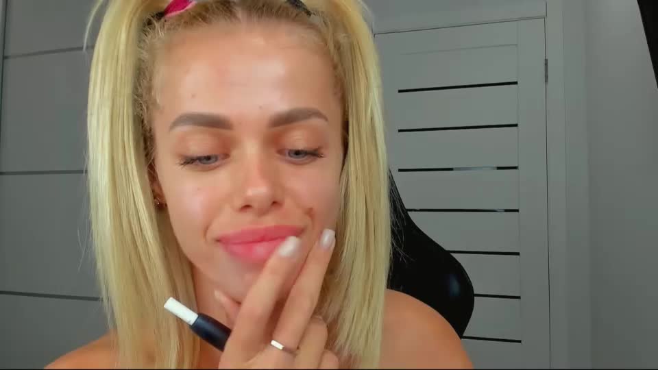 Your_lil_babeChaturbate Porn Cam 2023-10-04