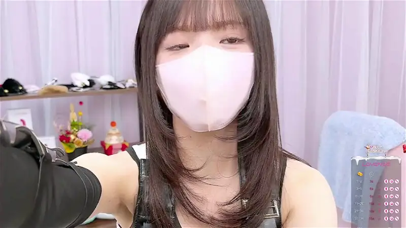 -minami-Stripchat Porn Cam 2024-01-09