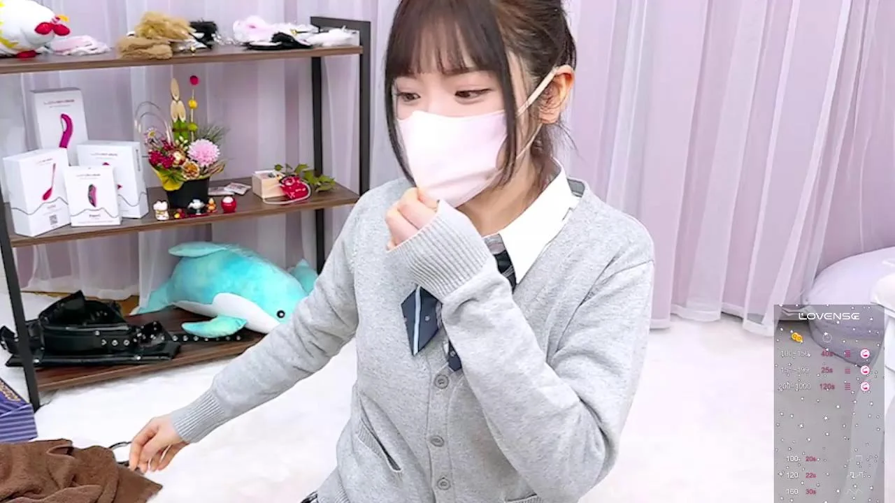 -minami-Stripchat Porn Cam 2024-01-27