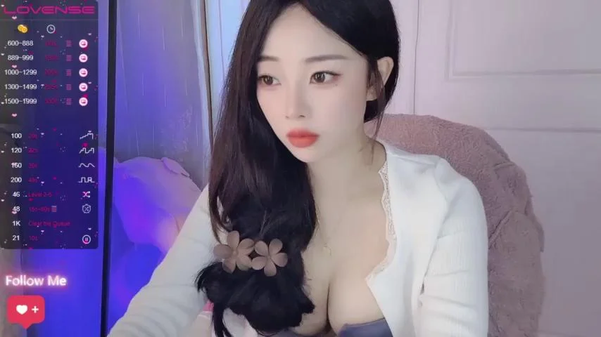 0O0O_00O-O00O0Stripchat Porn Cam 2023-12-06