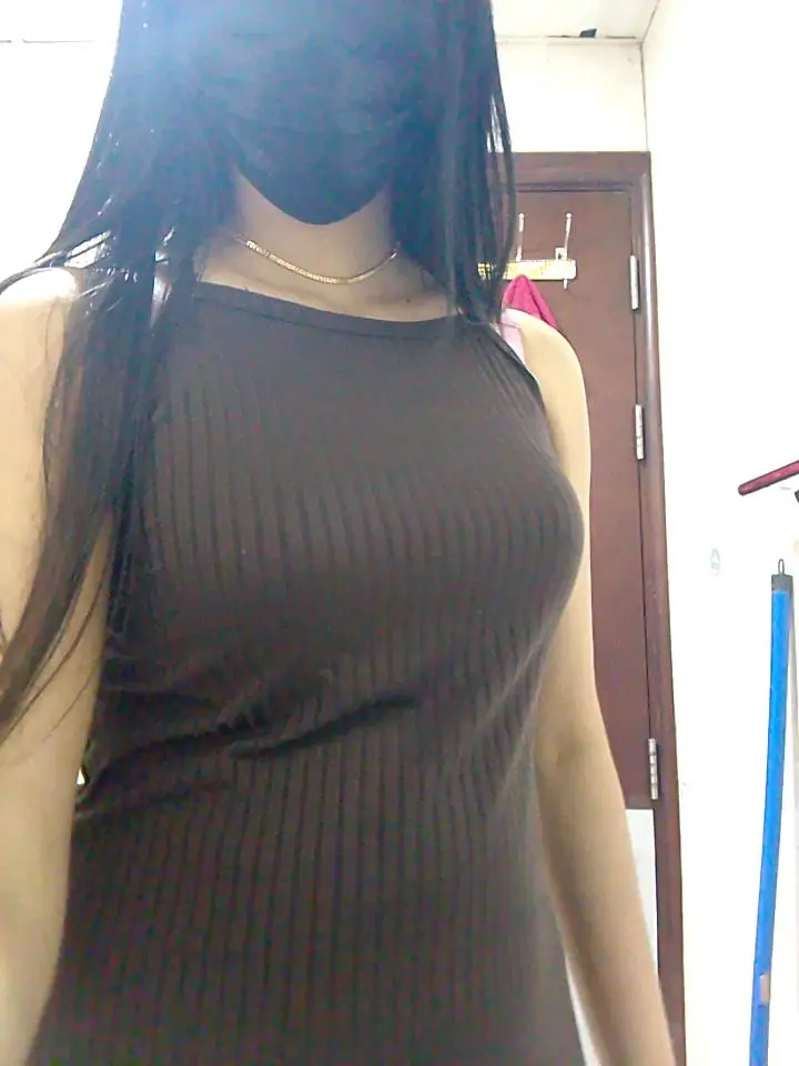 _Red_Berry_Stripchat Porn Cam 2024-01-24