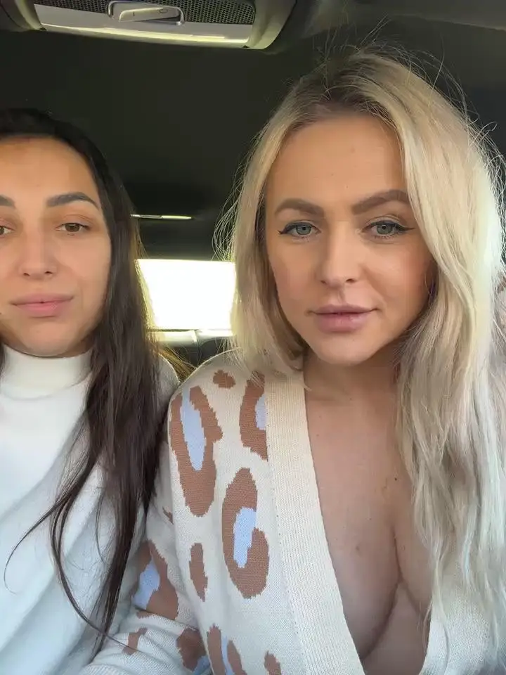 Aesthetic_VStripchat Porn Cam 2024-01-20