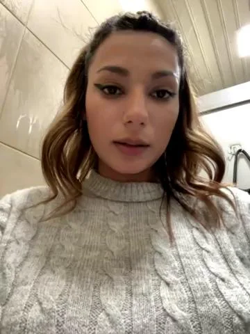 AkiraFunXXXStripchat Porn Cam 2023-12-06